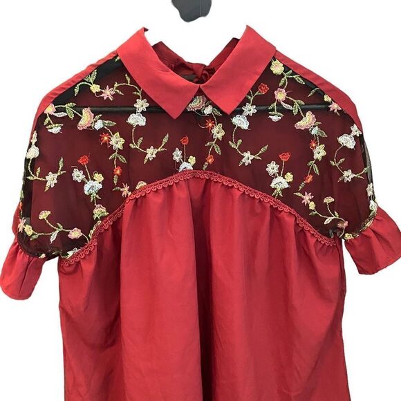 NWOT Collared Short Sleeve Blouse with Mesh and Embroidery - Picture 2 of 7